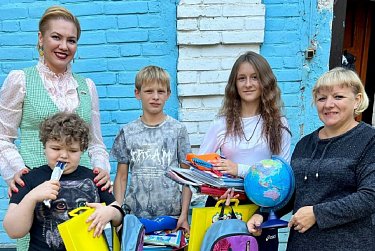 В Оренбуржье продолжается акция «Соберем ребенка в школу»